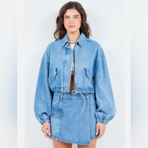 NWOT. Women's Cinch Waist Crop Denim Jacket